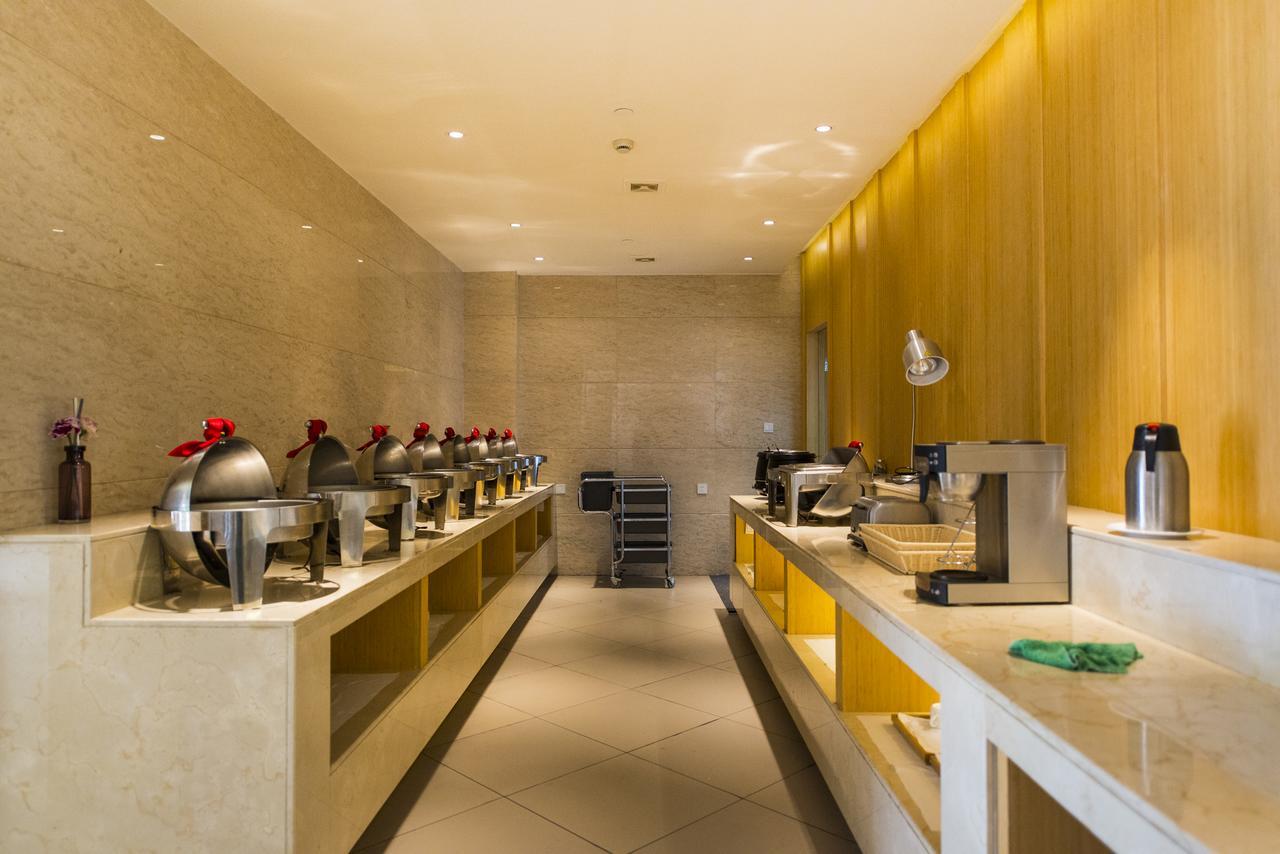 Ji Hotel Shanghai Xujiahui Tianyaoqiao Road Exteriör bild